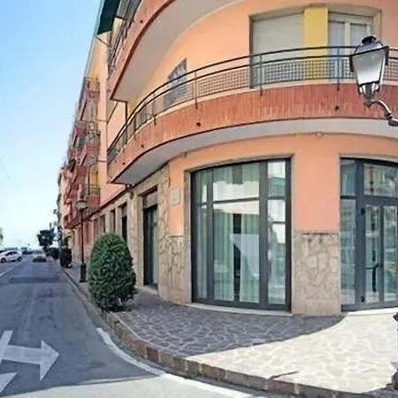 Ξενοδοχείο Mignon 50 Mt Dalla E Dall'isola Pedonale