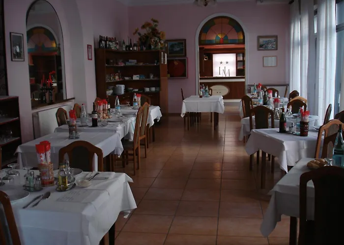 فندق Mignon 50 Mt Dalla E Dall'isola Pedonale ألاسيو