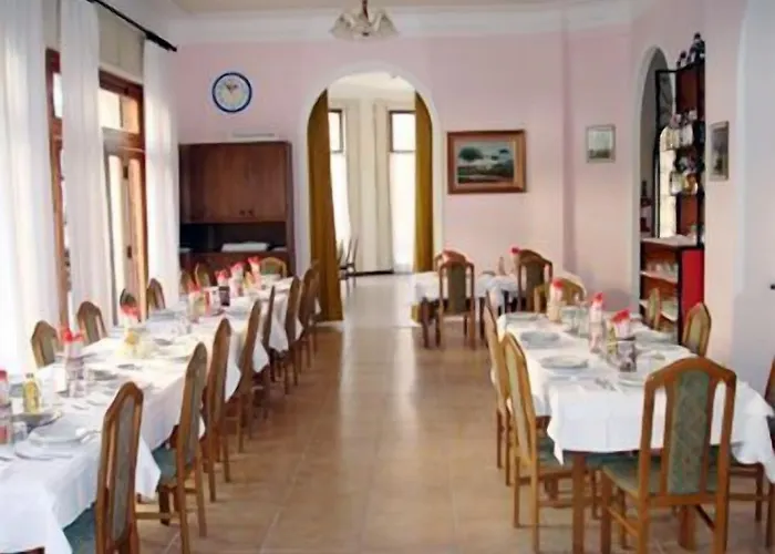 Mignon 50 Mt Dalla E Dall'isola Pedonale 2*