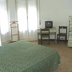 Mignon 50 Mt Dalla E Dall'isola Pedonale Hotel