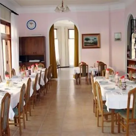 Mignon 50 Mt Dalla E Dall'isola Pedonale 2*