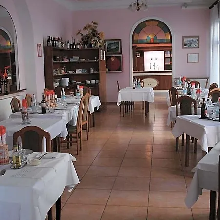 Mignon 50 Mt Dalla E Dall'isola Pedonale Otel