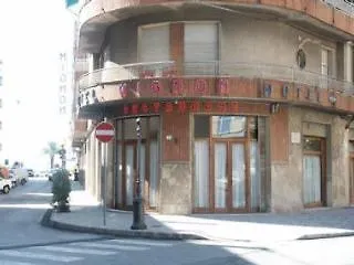 Mignon 50 Mt Dalla E Dall'isola Pedonale Hotell 2*