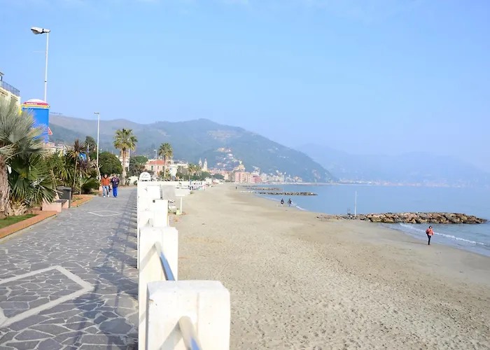 Hotel Mignon 50 Mt Dalla E Dall'isola Pedonale