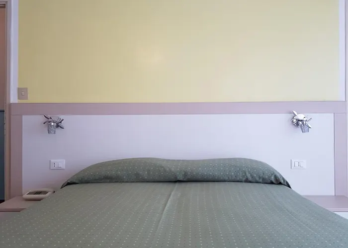 Hotel Mignon 50 Mt Dalla E Dall'isola Pedonale